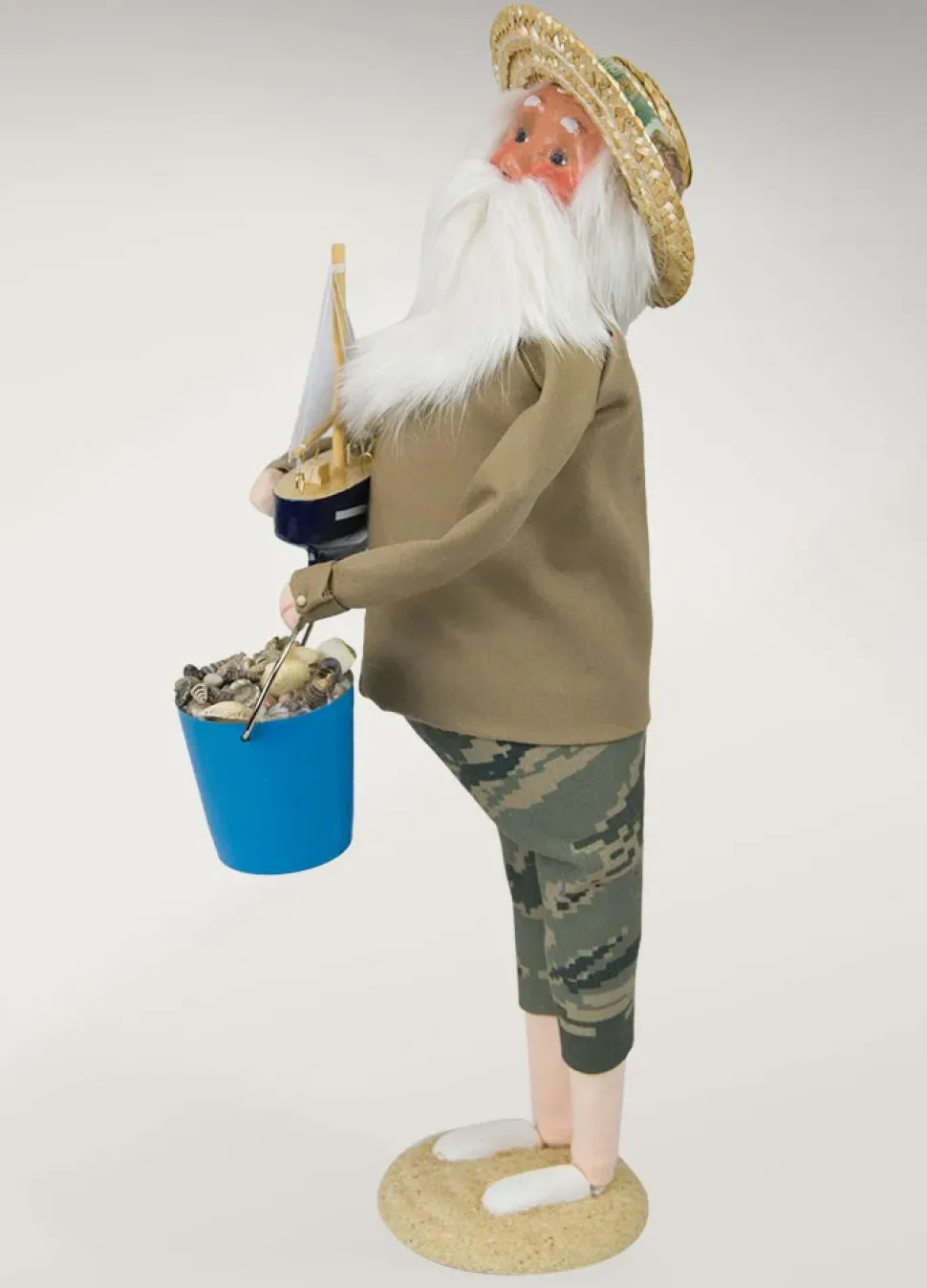 Beach Santa With Sailboat Christmas Town Exclusive, Byers Choice, Znau171