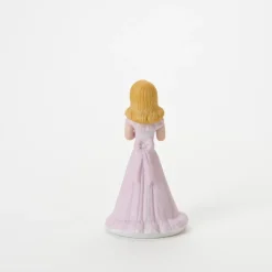 Growing Up Dolls Age 09